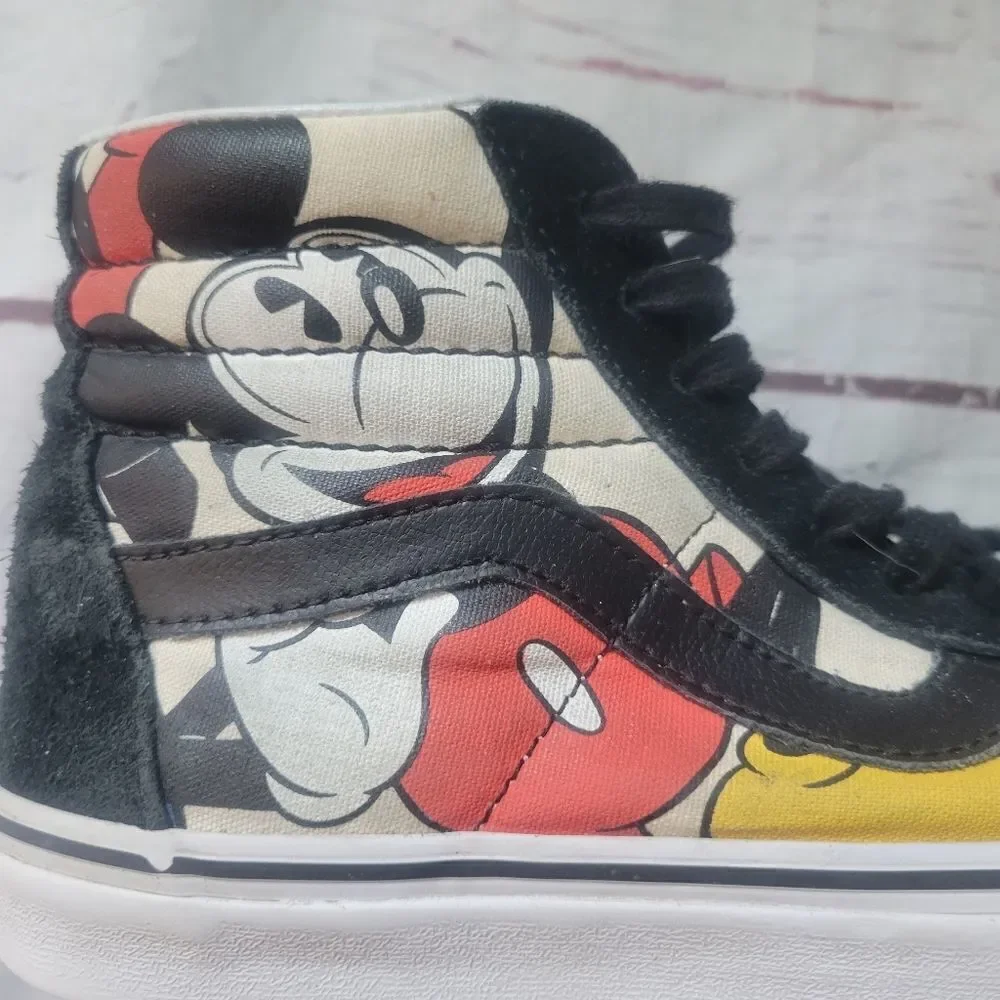Vans X Disney SK8-Hi Mickey and Friends Si…